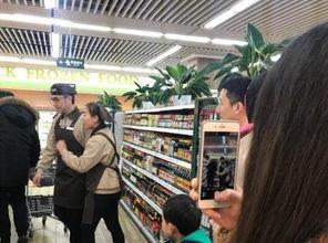 网友爆料莲家超市视频,网友热议背后的真相 第2张 网友爆料莲家超市视频,网友热议背后的真相 第2张